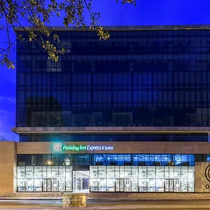 4* Hotel Express & Zona Financiera By Ihg